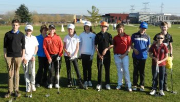 Regroupements et compétitions jeunes du CDGolf77
